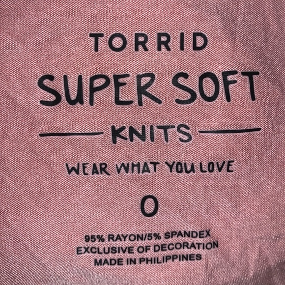 Torrid Super Soft top - Picture 3 of 3